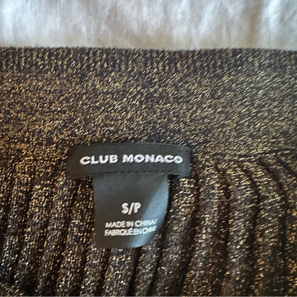 Club Monaco Metallic pleated Knit skirt - Picture 5 of 5